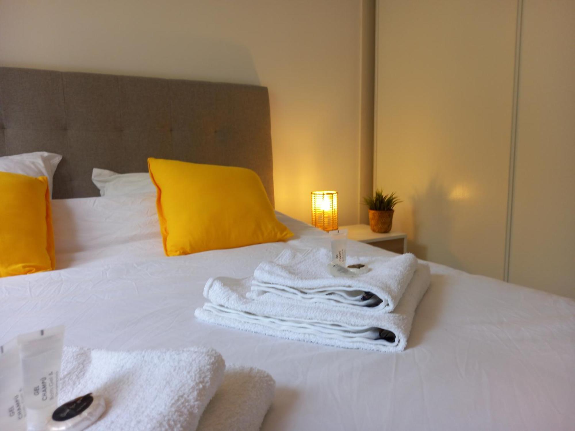 T2 De 56M2 - Geneve A 5 Min- Parking Prive Gratuit Leilighet Saint-Julien-en-Genevois Eksteriør bilde