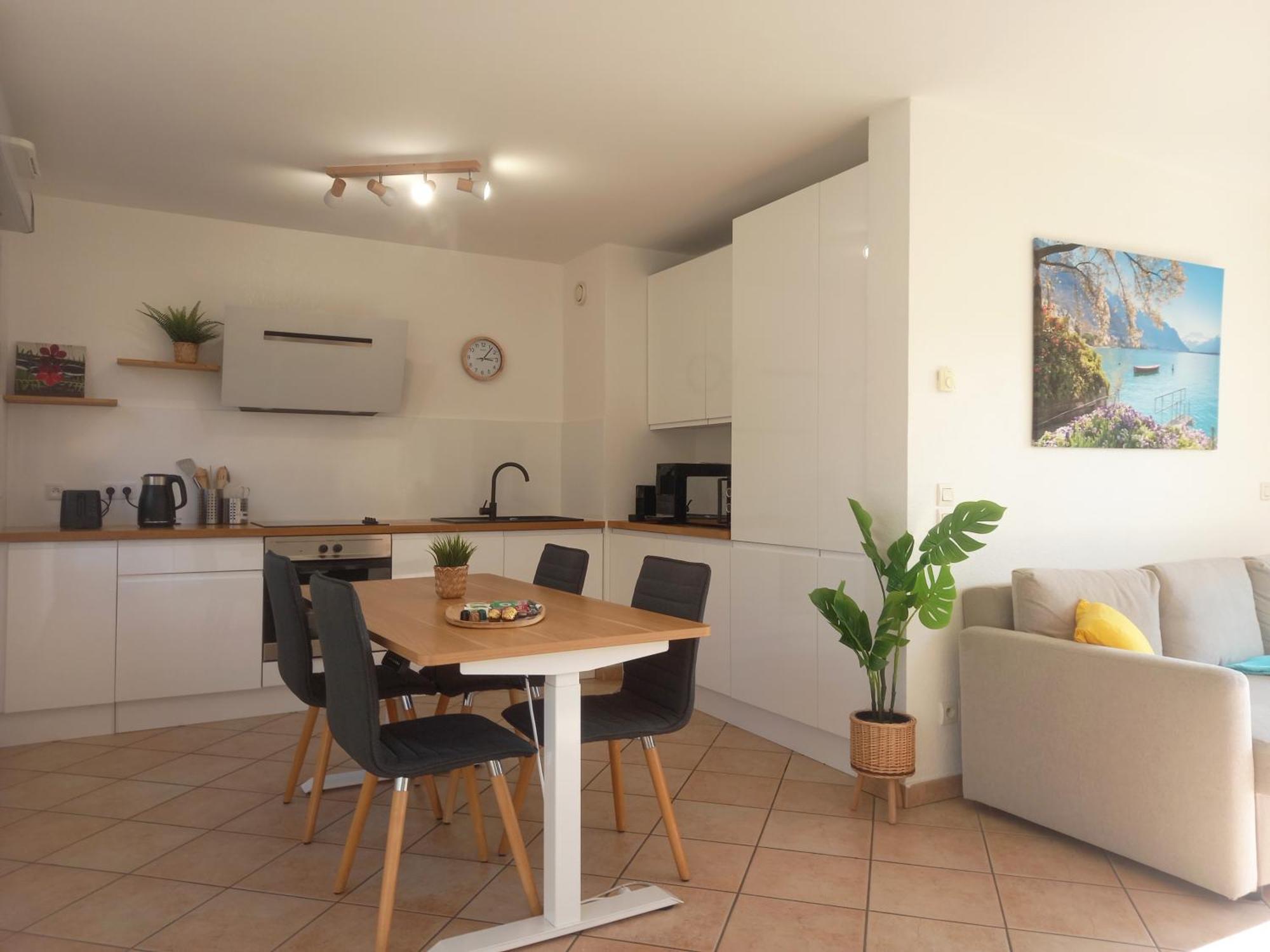 T2 De 56M2 - Geneve A 5 Min- Parking Prive Gratuit Leilighet Saint-Julien-en-Genevois Eksteriør bilde